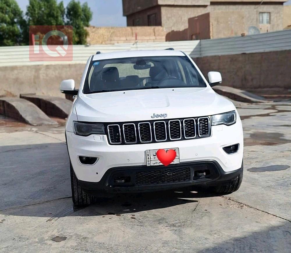 جيب جراند شيروكي